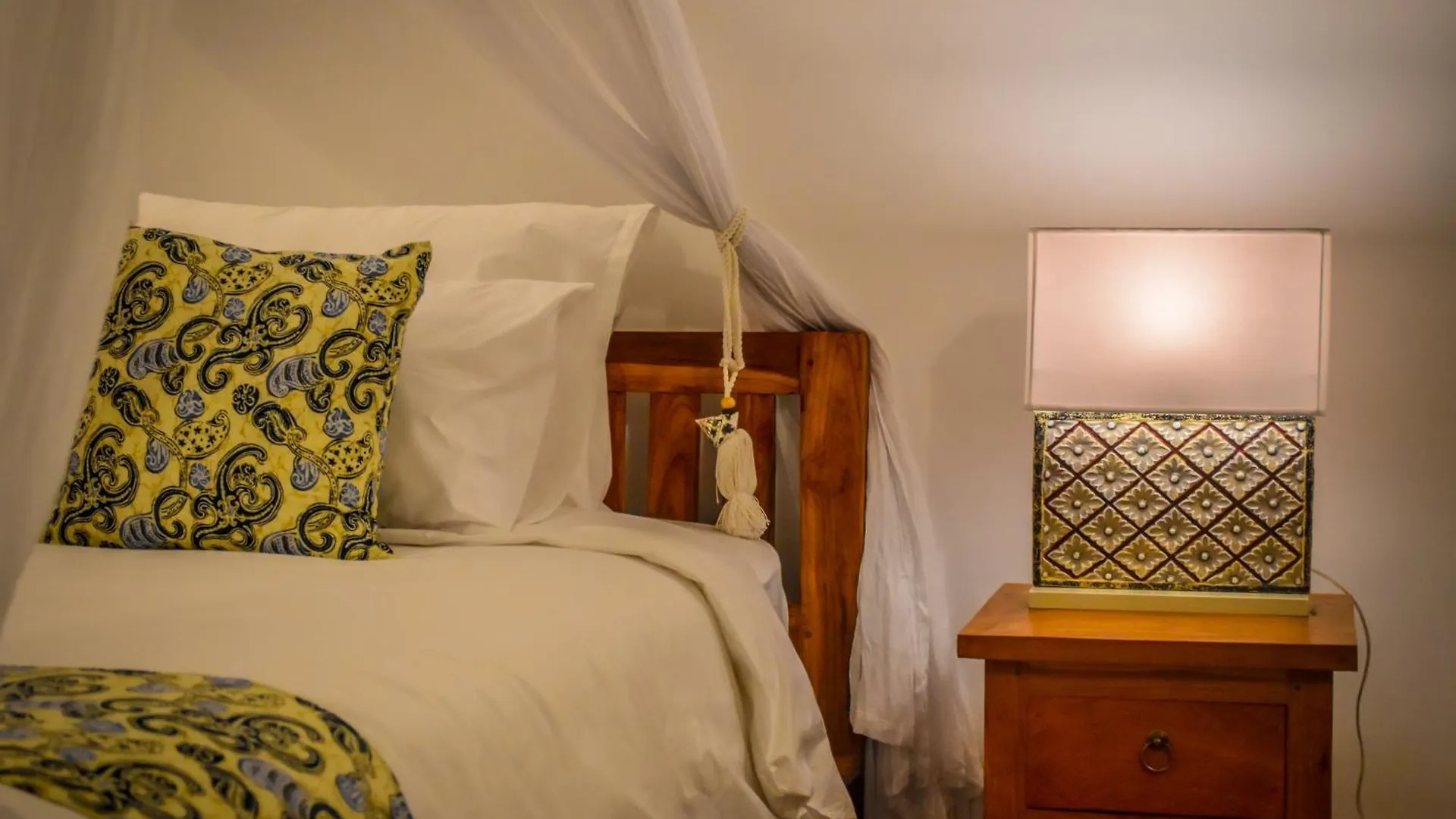 Villa Mana Tea 2 Bedrooms & Pool Seminyak インドネシア
