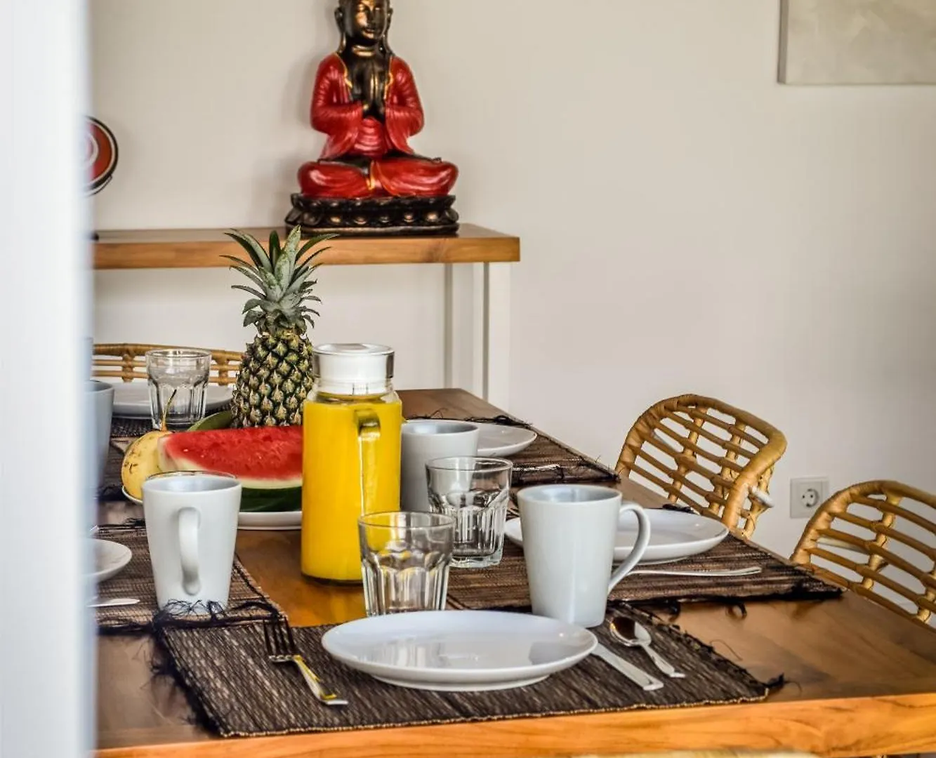 Villa Mana Tea 2 Bedrooms & Pool Seminyak